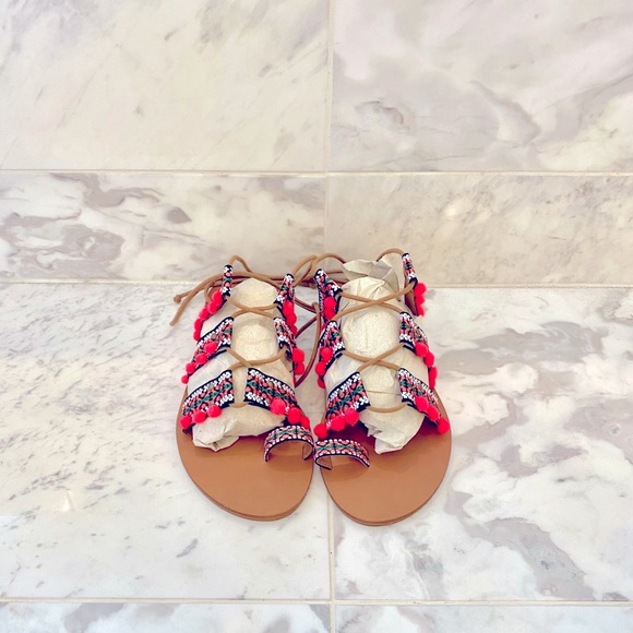 Forever 21 Shoes - NWOT Forever 21 Pom Pom Lace Up Sandals